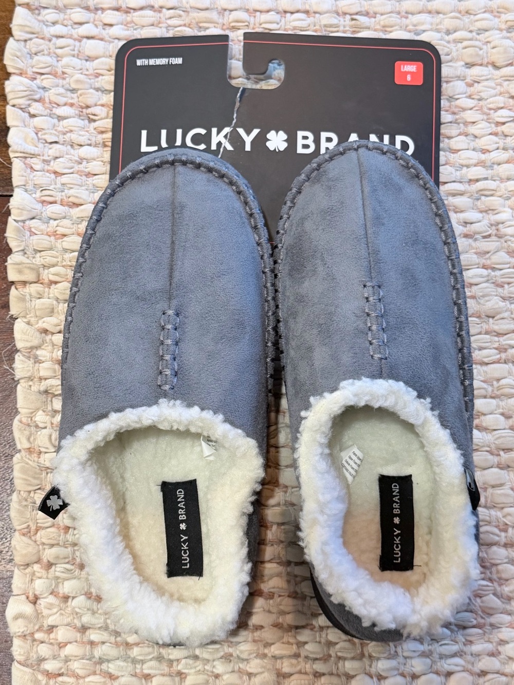 Lucky Brand NWT Boys size 6 grey Microsuede Clog Slippers w/ Non-Slip Sole,